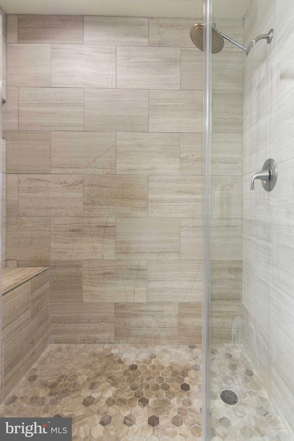 LAKE HERON CONDO - Residential