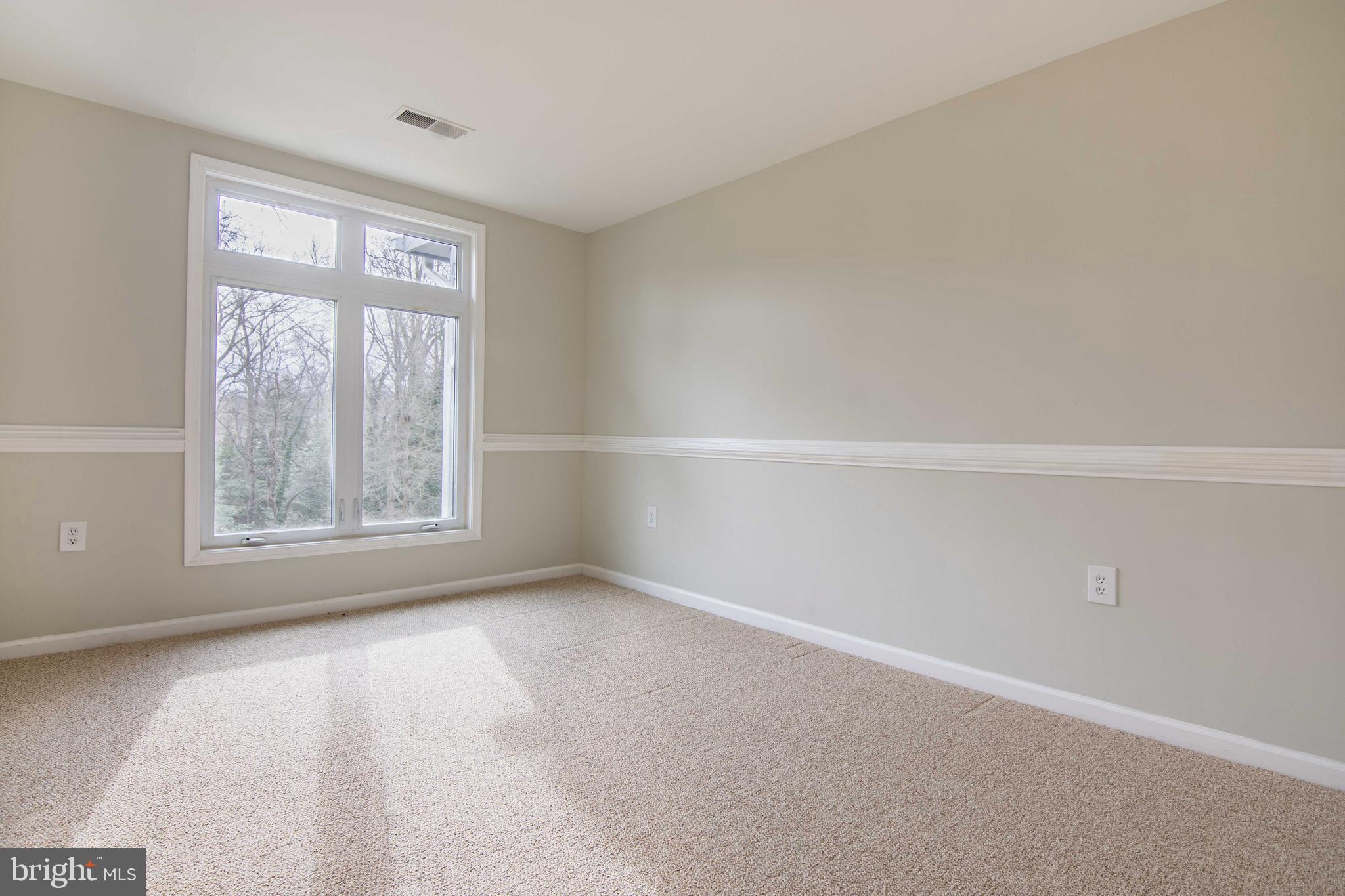 LAKE HERON CONDO - Residential