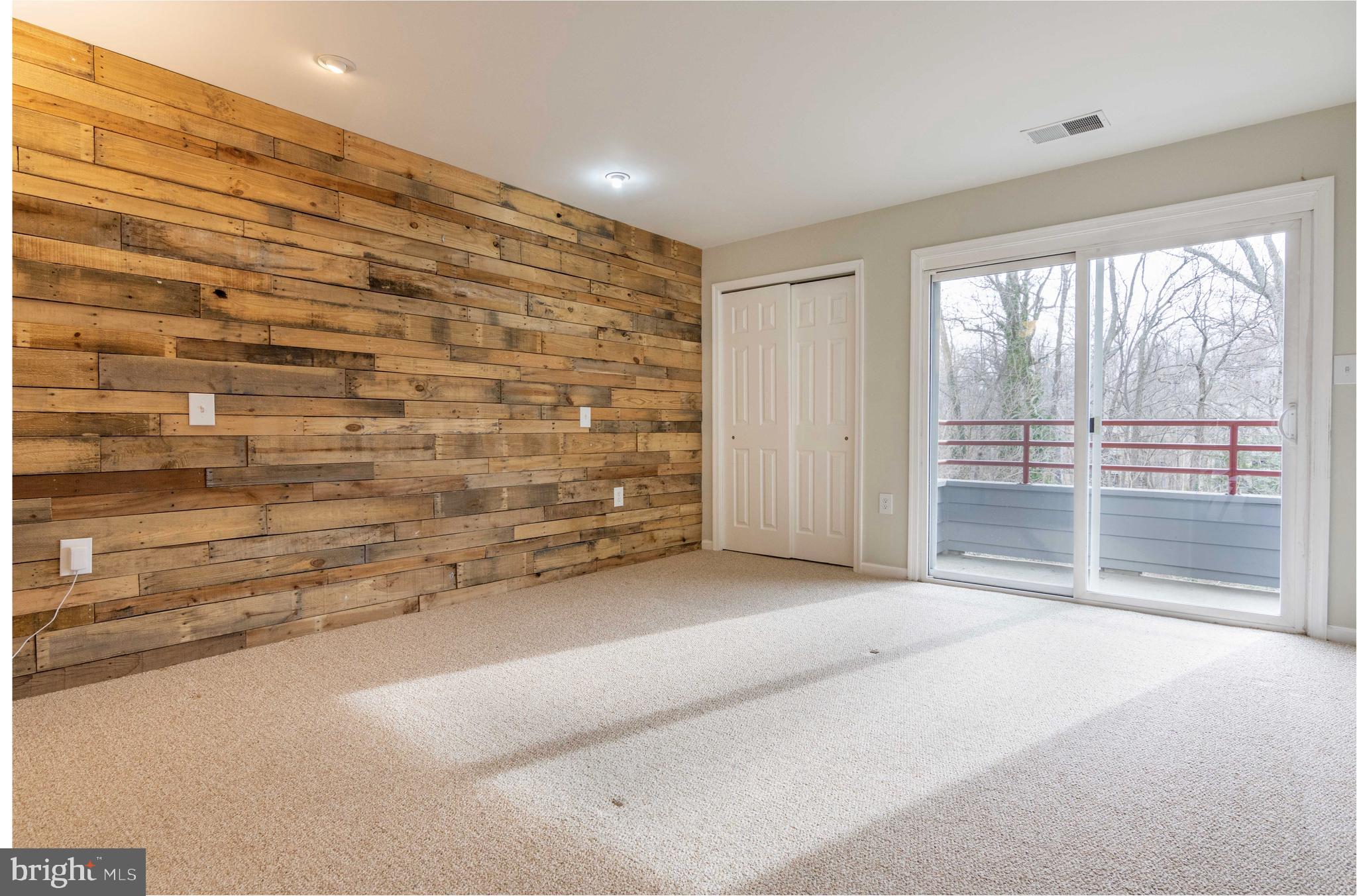 LAKE HERON CONDO - Residential