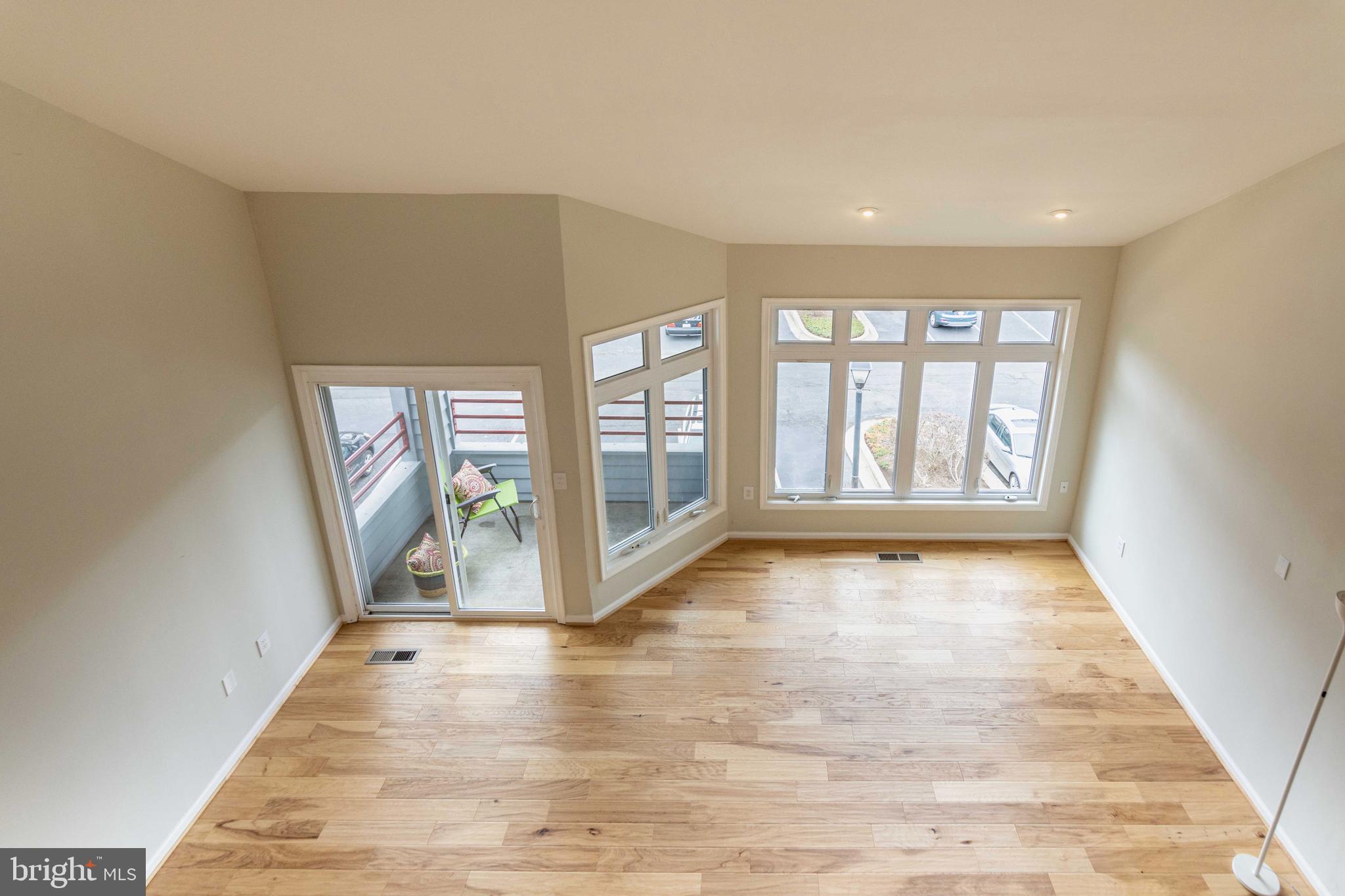 LAKE HERON CONDO - Residential