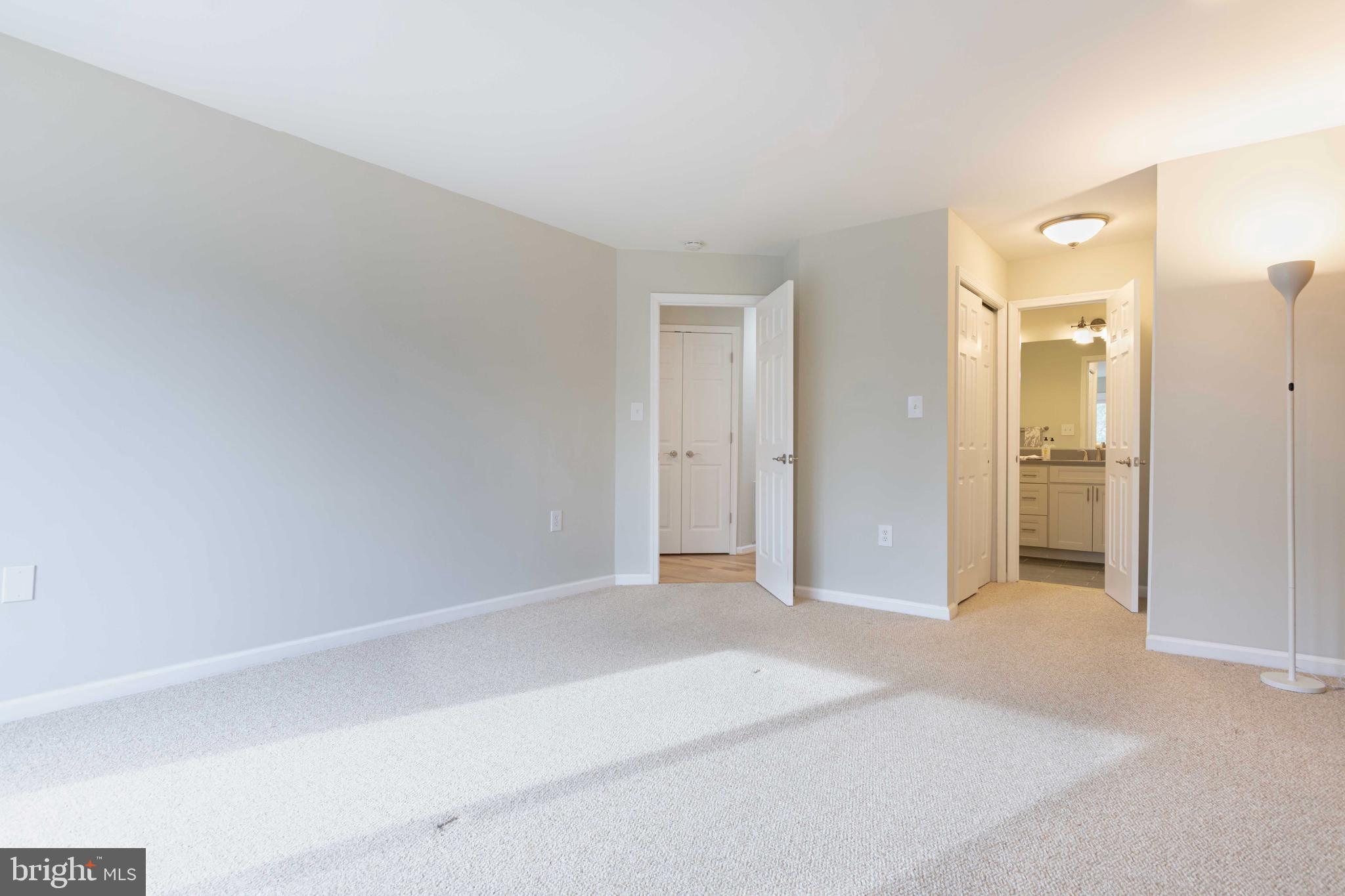 LAKE HERON CONDO - Residential