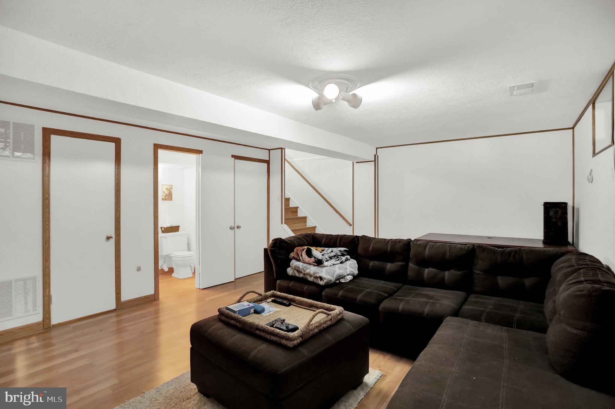 VILLAGE OF OLDE MILL - Residential