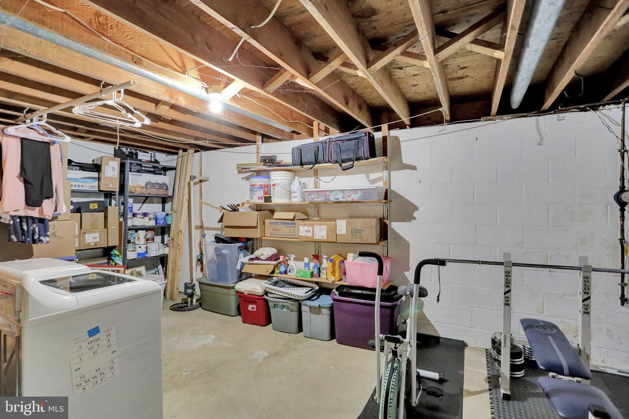 VILLAGE OF OLDE MILL - Residential