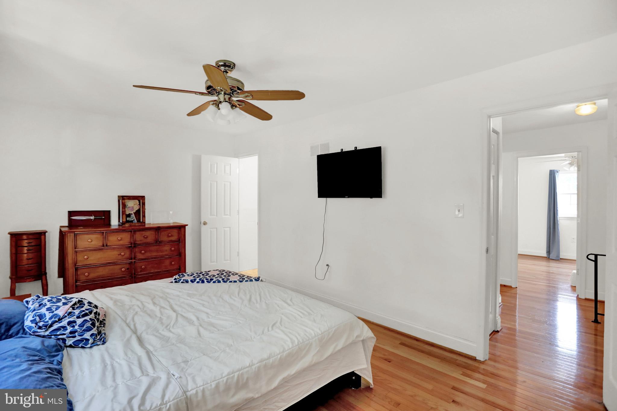 VILLAGE OF OLDE MILL - Residential