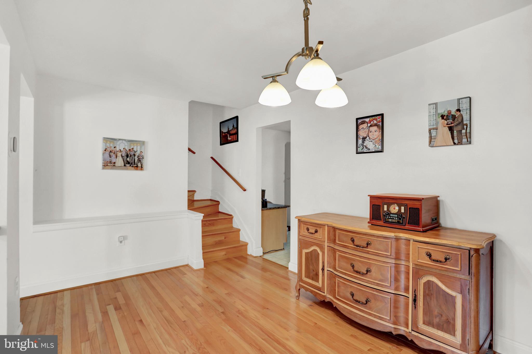 VILLAGE OF OLDE MILL - Residential