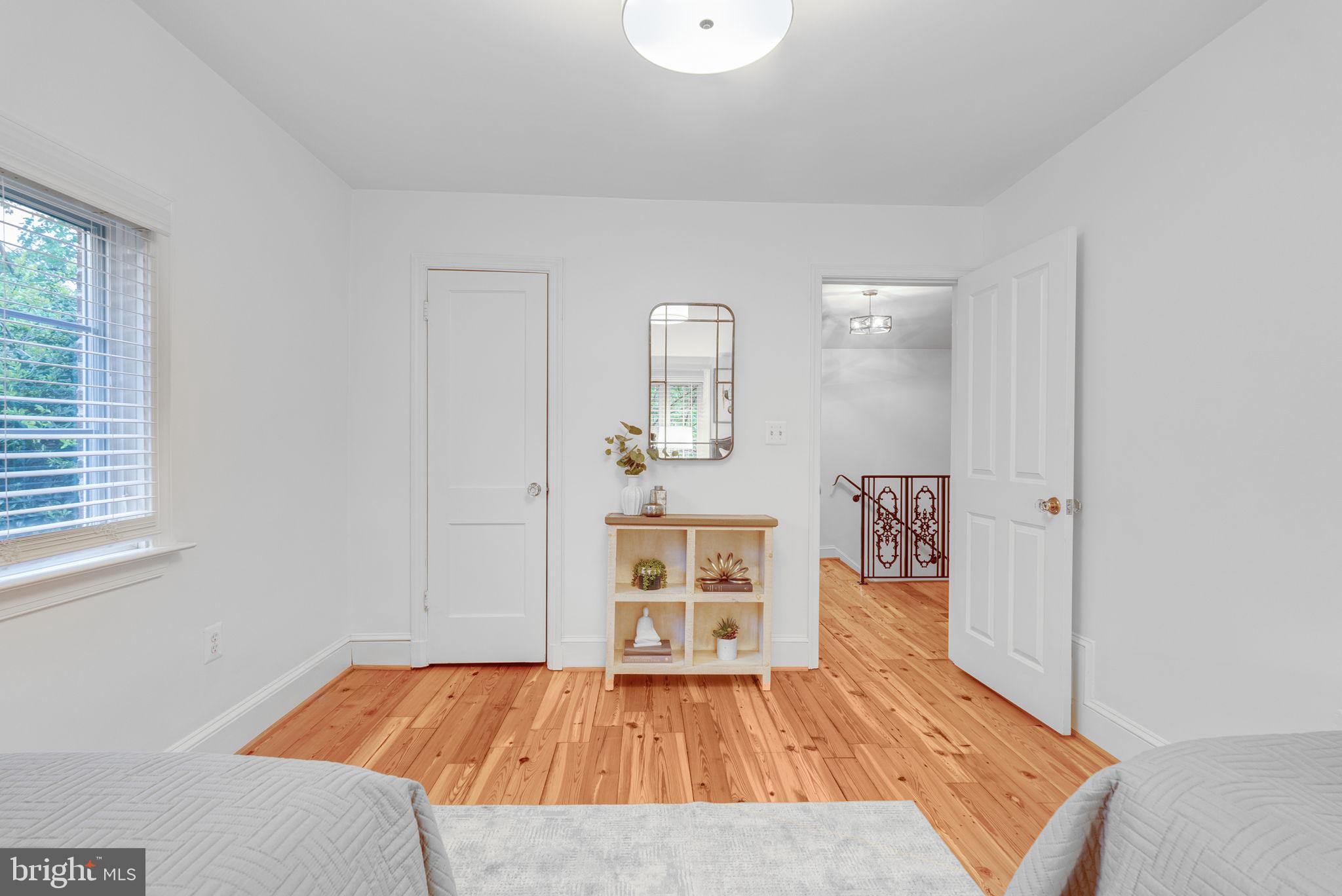 IVY HILL - Residential