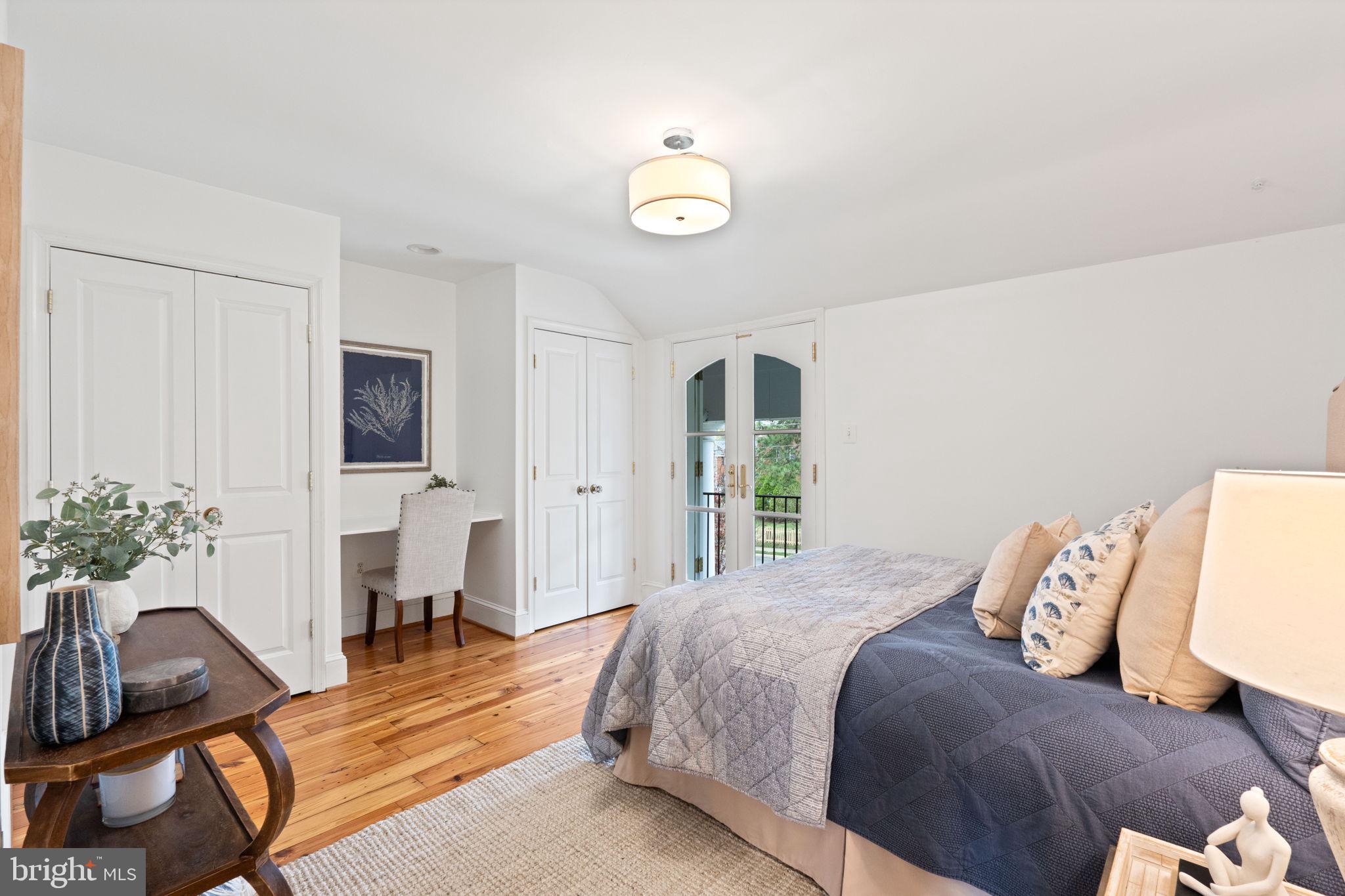 IVY HILL - Residential