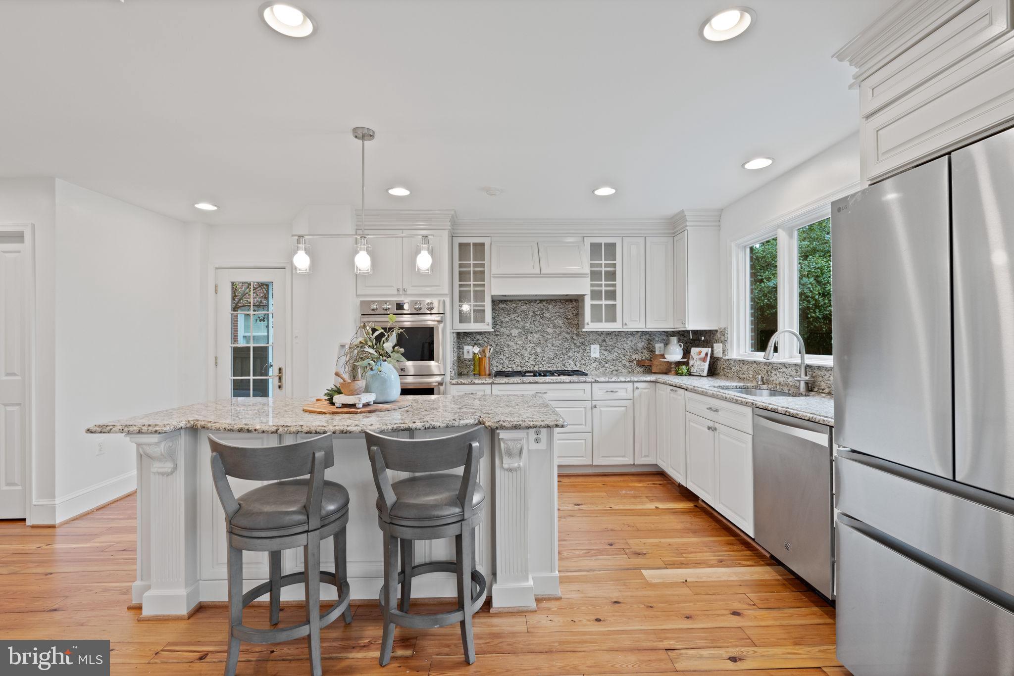 IVY HILL - Residential