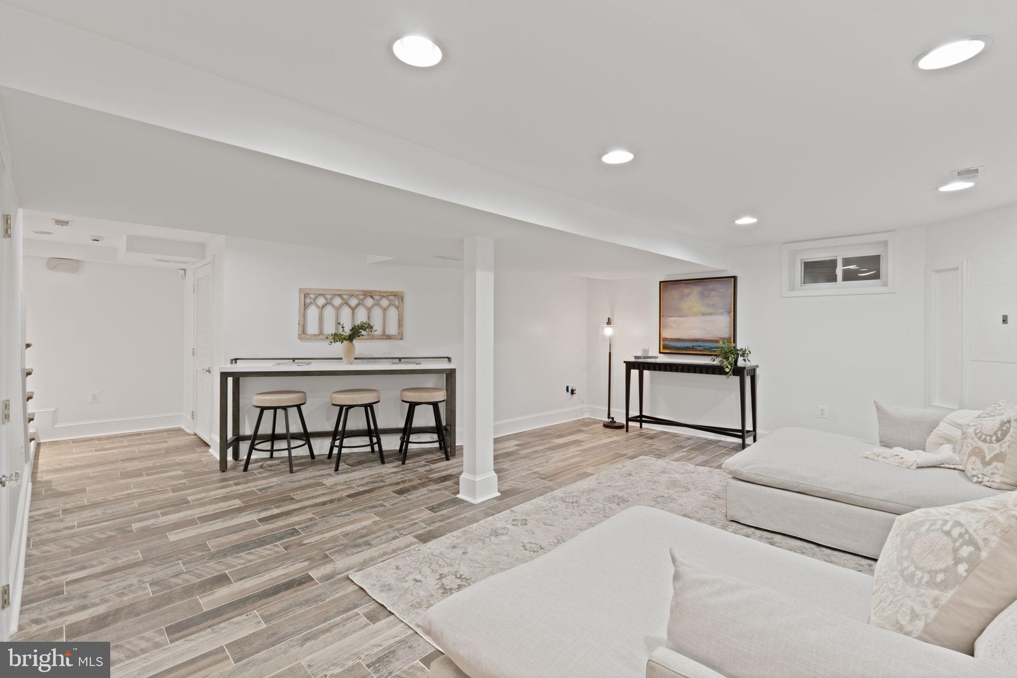 IVY HILL - Residential