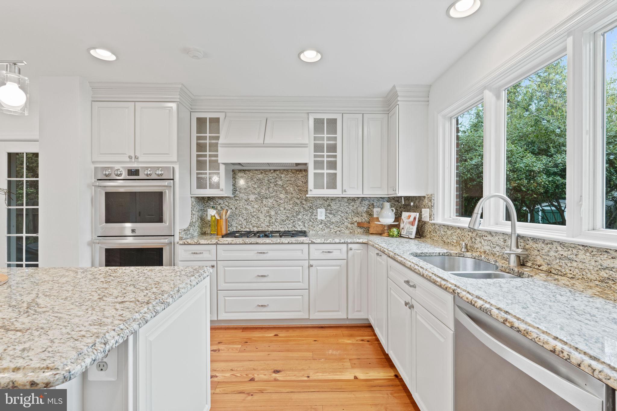 IVY HILL - Residential