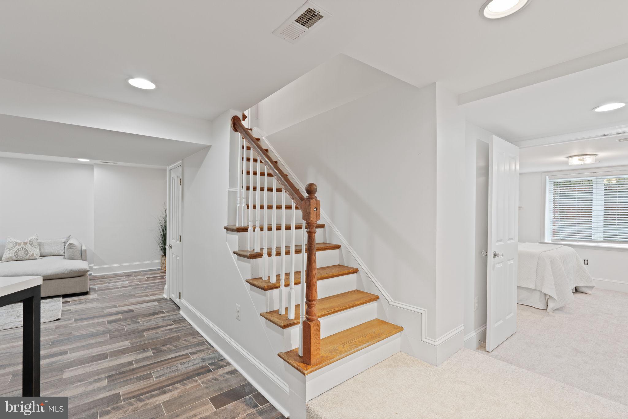 IVY HILL - Residential