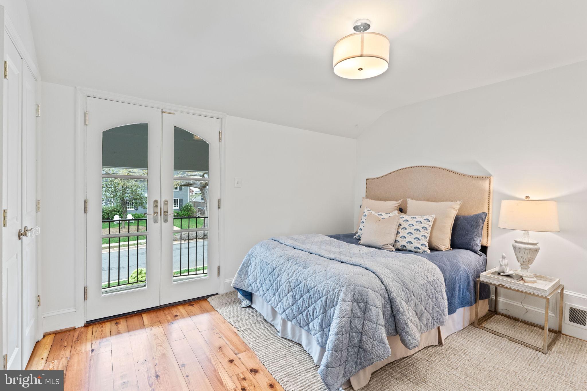 IVY HILL - Residential