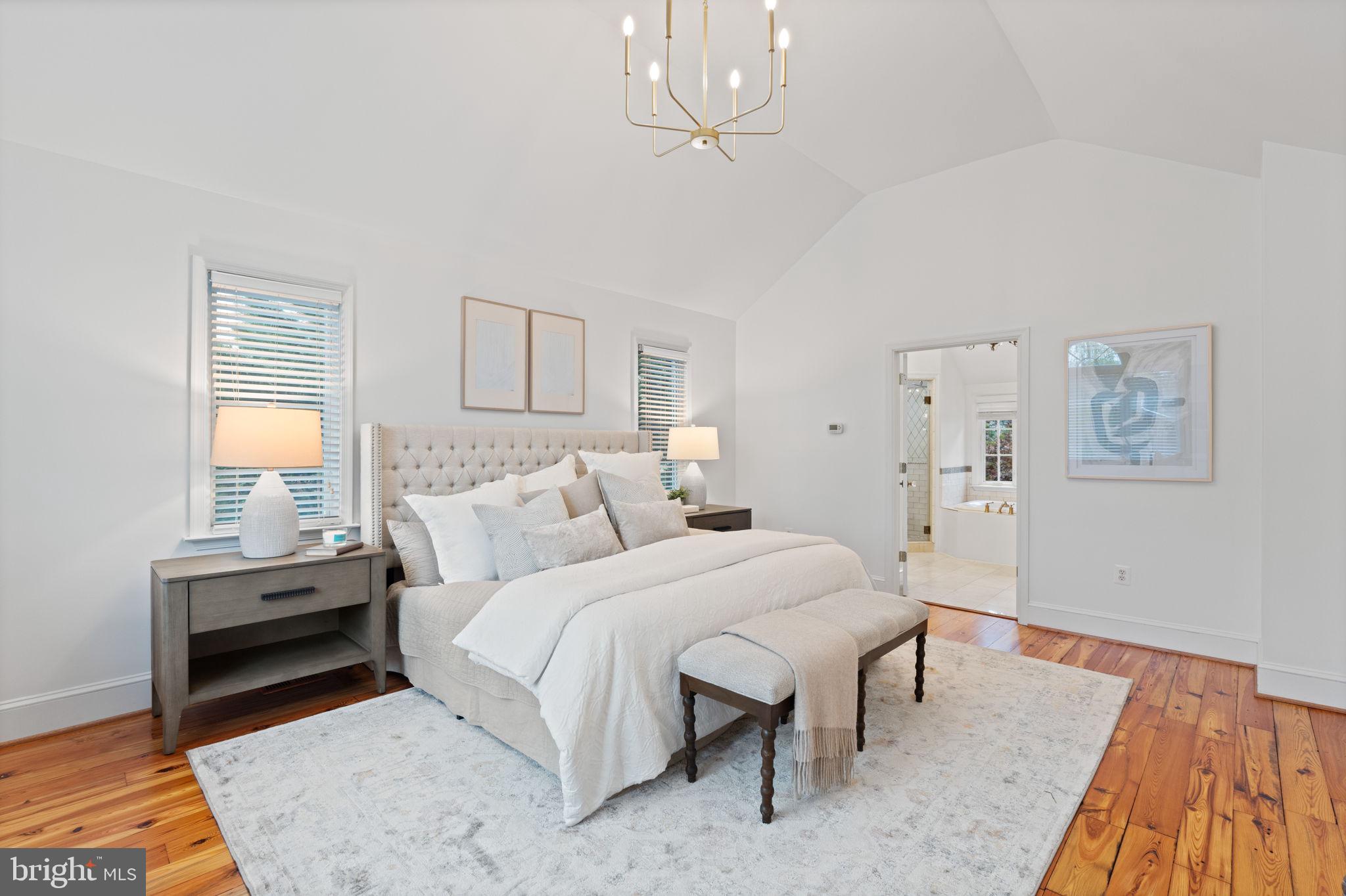 IVY HILL - Residential