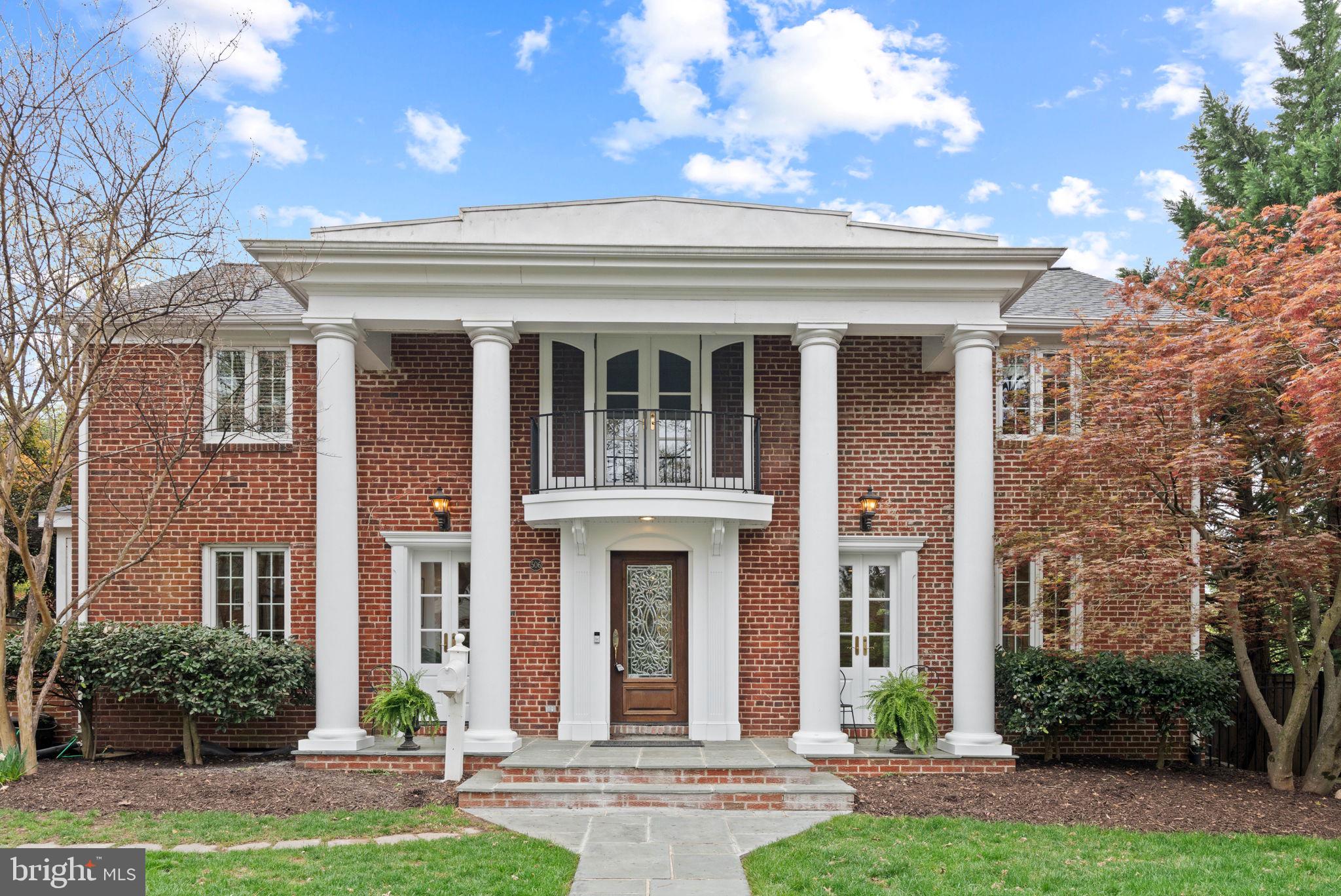 IVY HILL - Residential