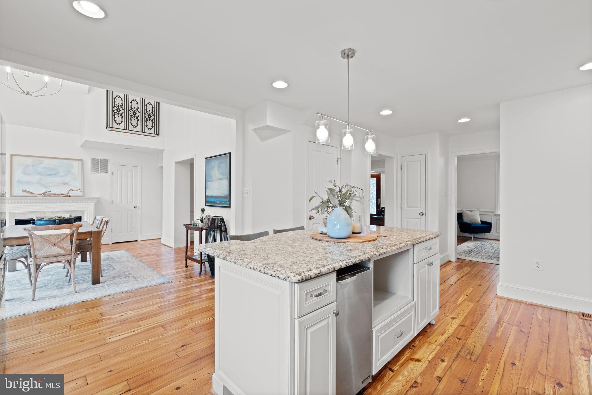 IVY HILL - Residential