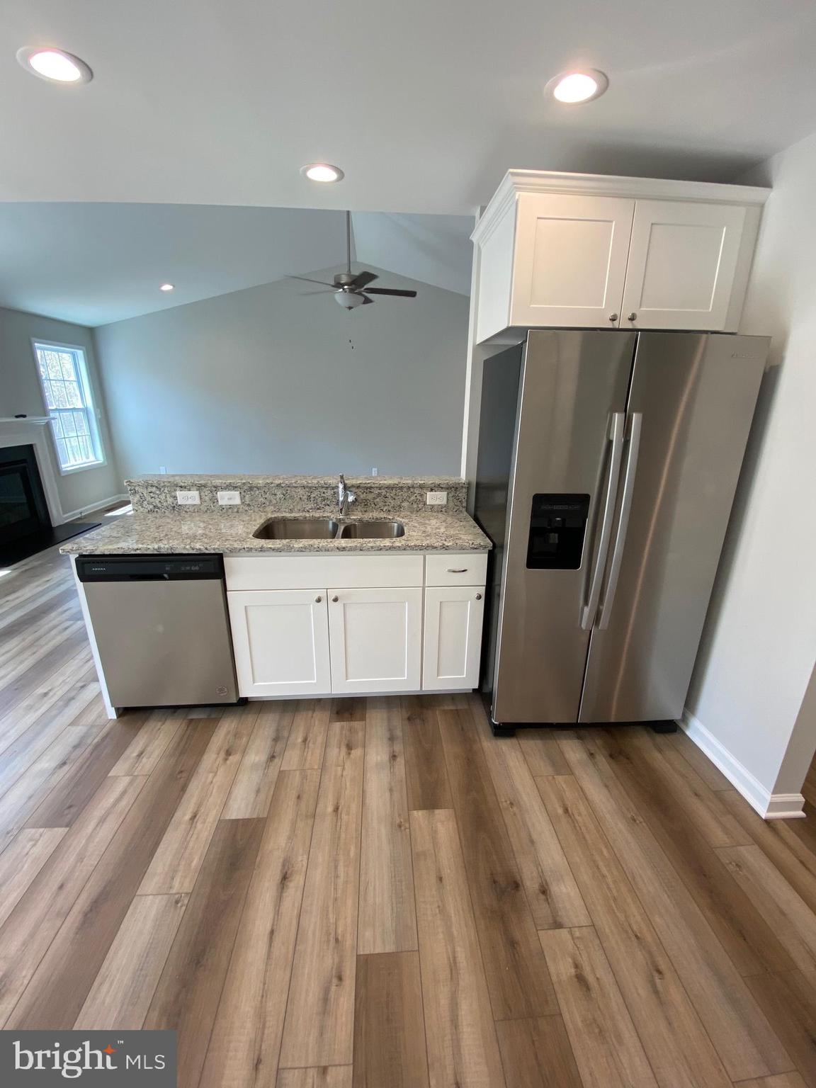 PRENTISS POINT - Residential