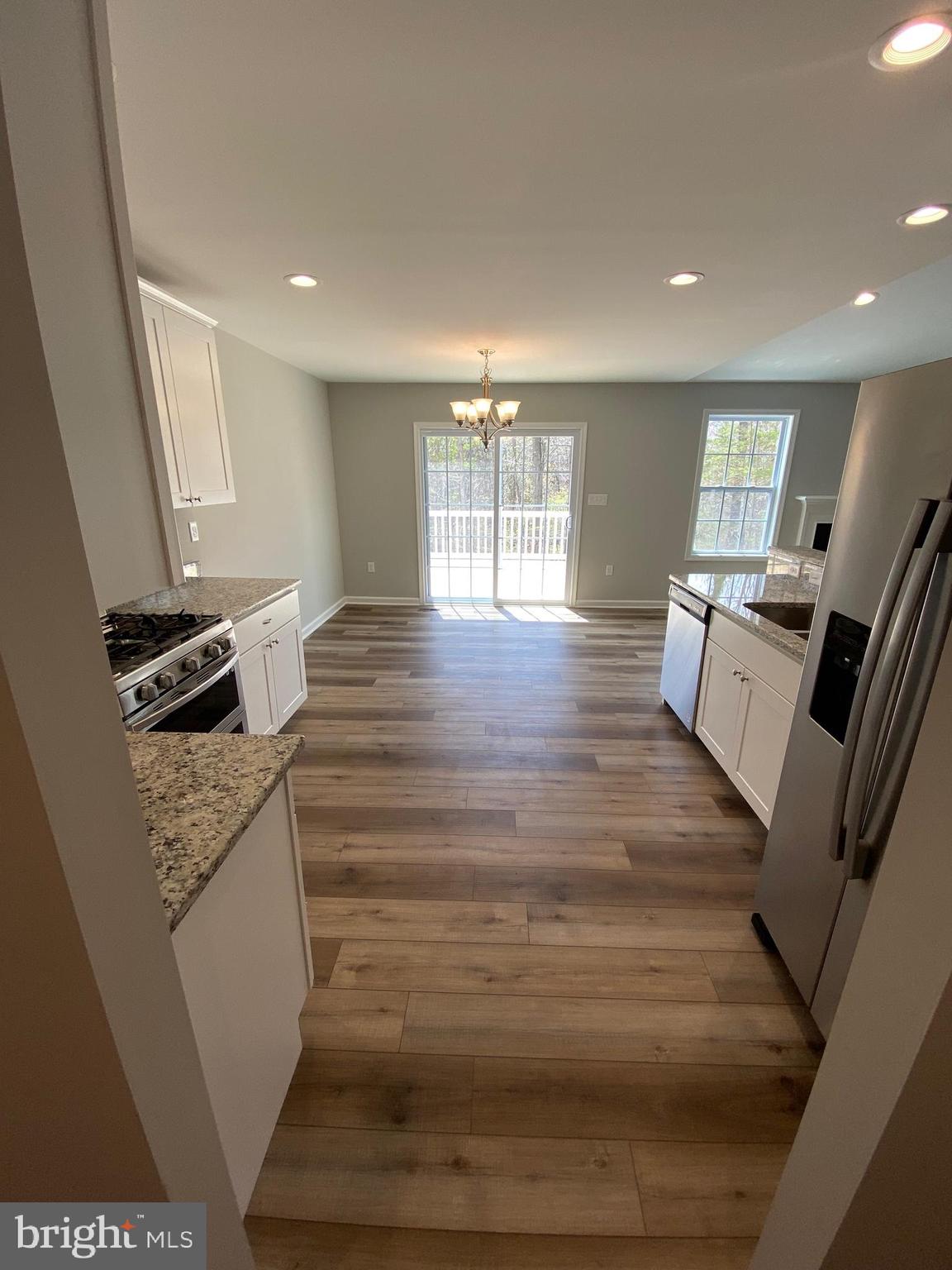 PRENTISS POINT - Residential