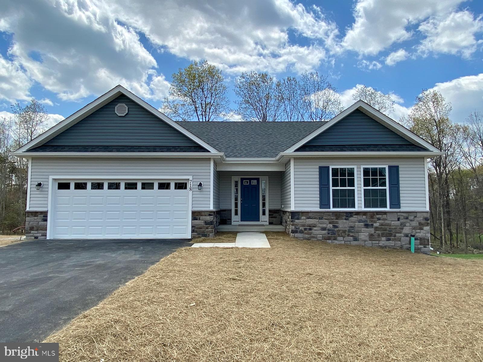 PRENTISS POINT - Residential