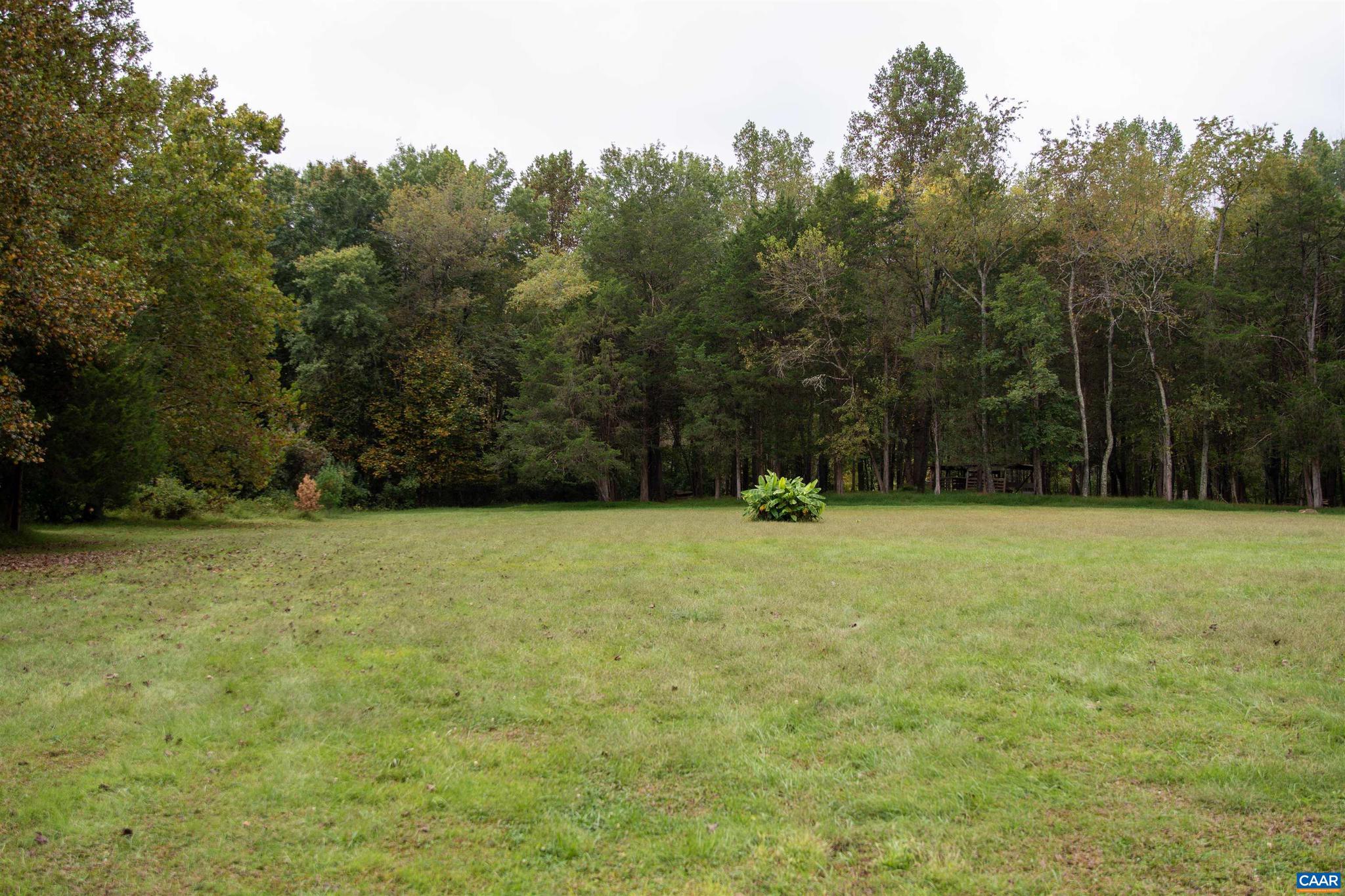 FOX CHASE - Residential