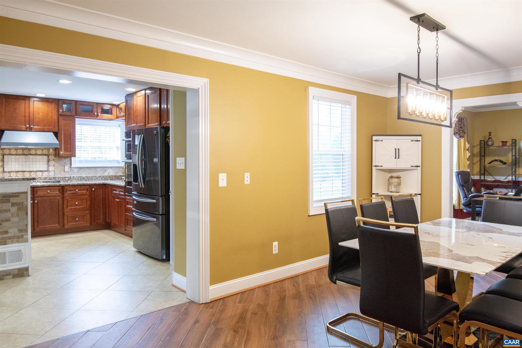 FOX CHASE - Residential