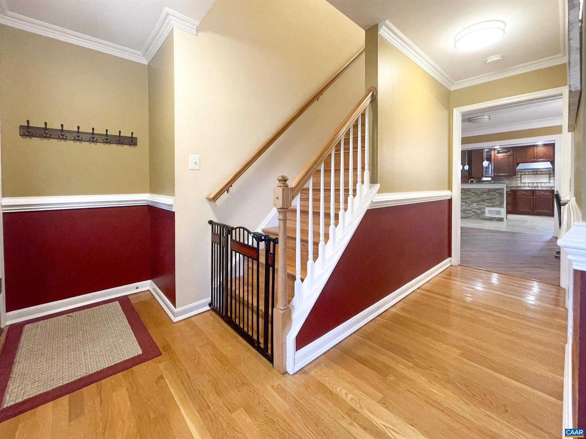 FOX CHASE - Residential