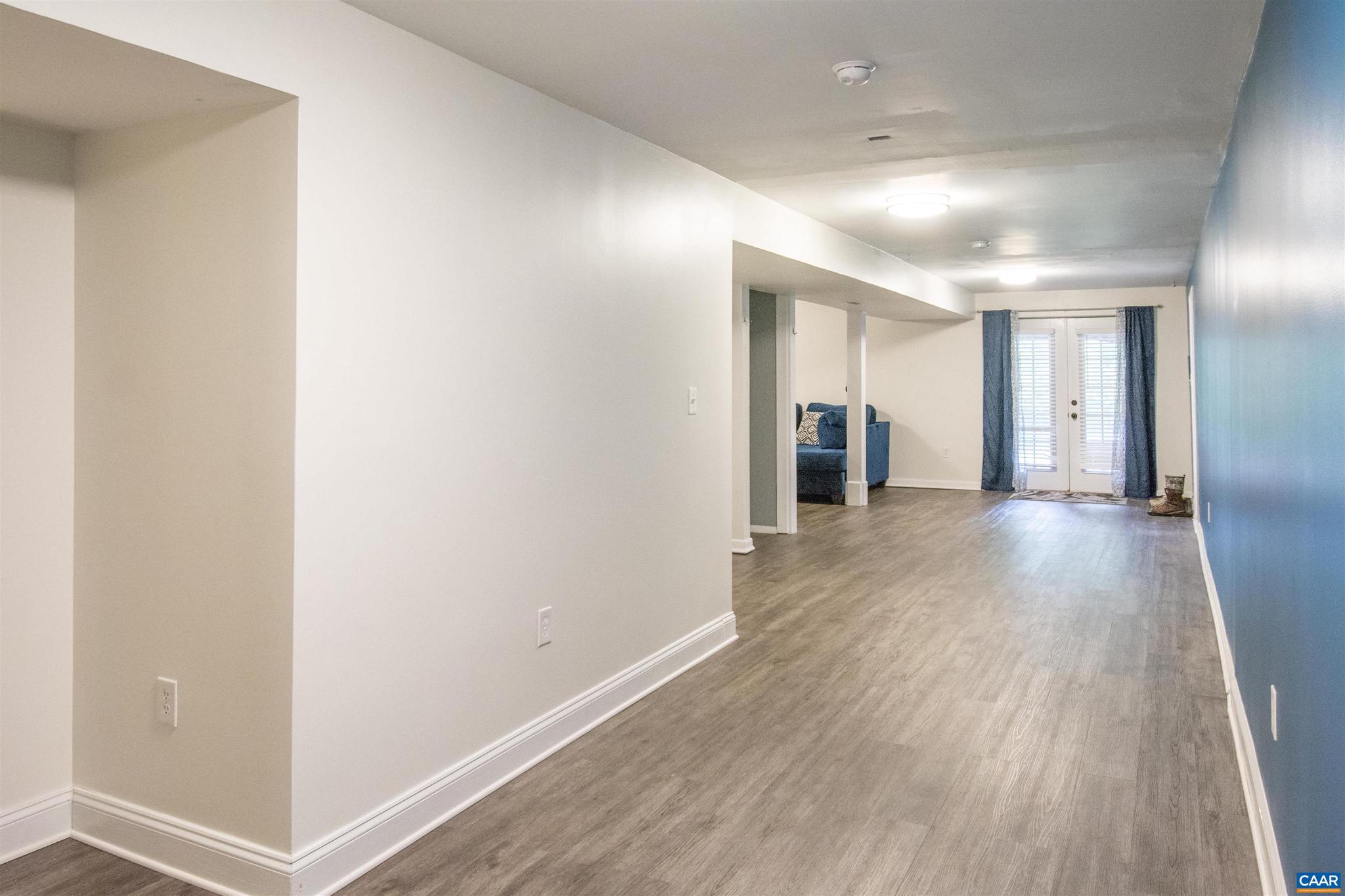 FOX CHASE - Residential