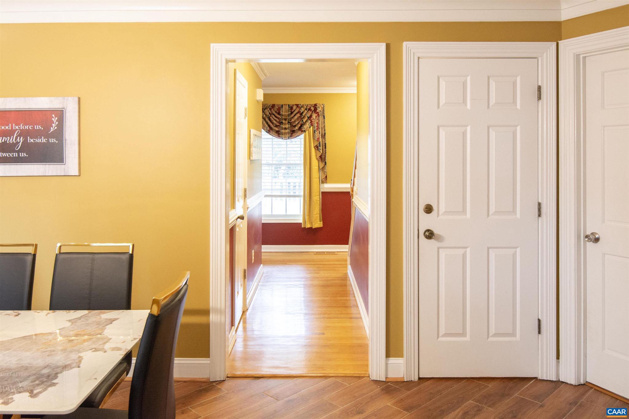 FOX CHASE - Residential