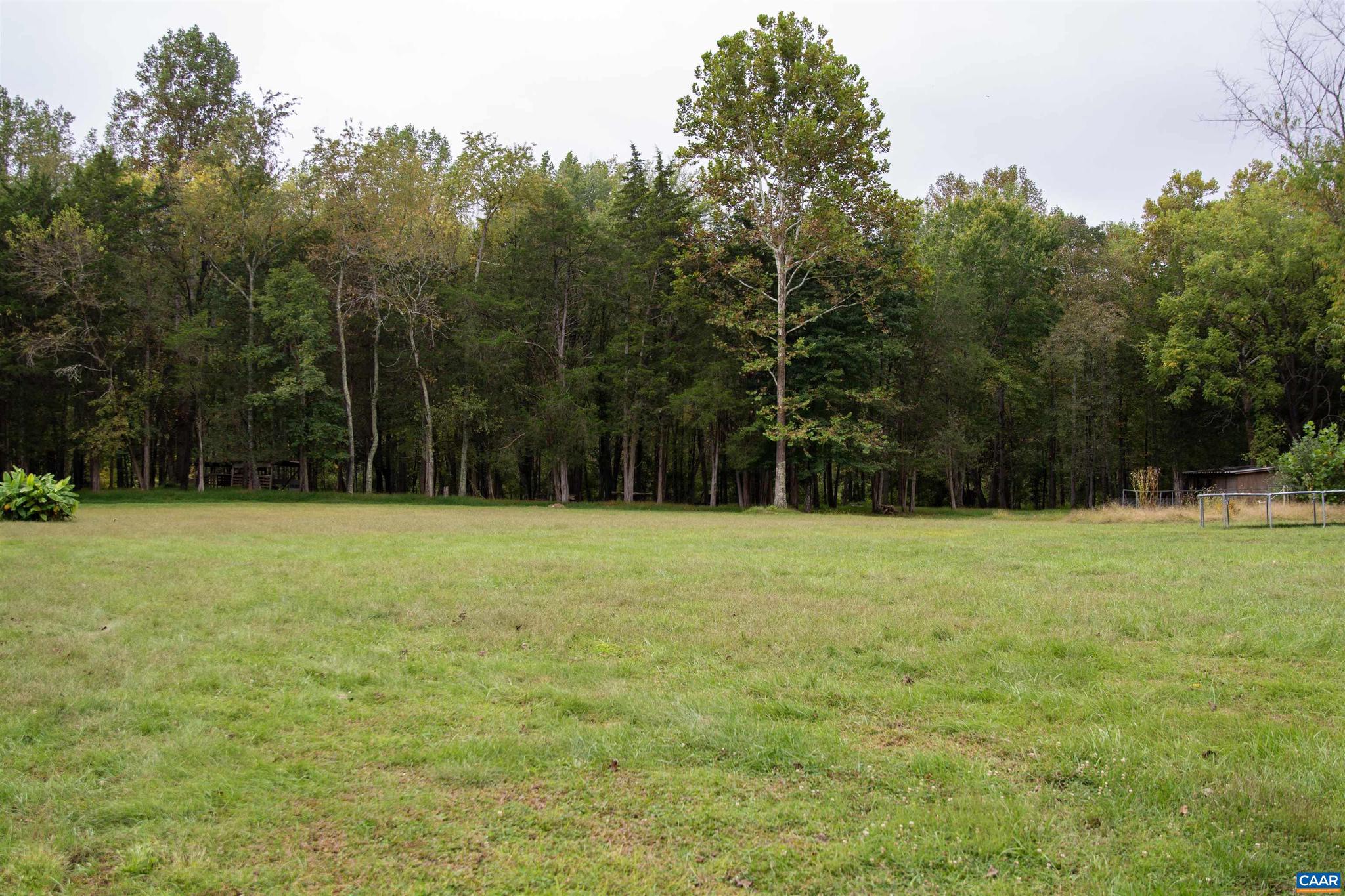 FOX CHASE - Residential