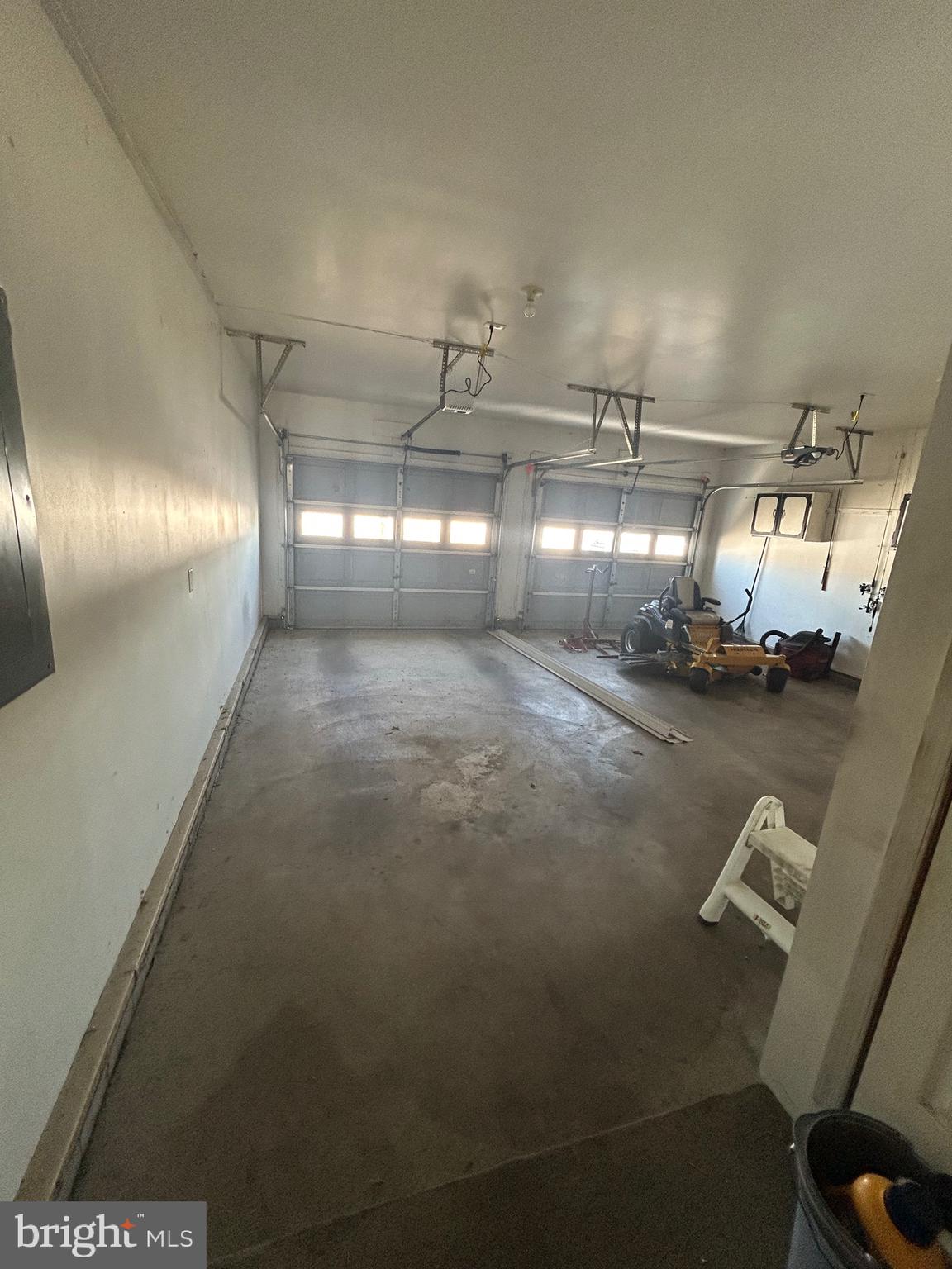 EAGLE RIDGE - Residential