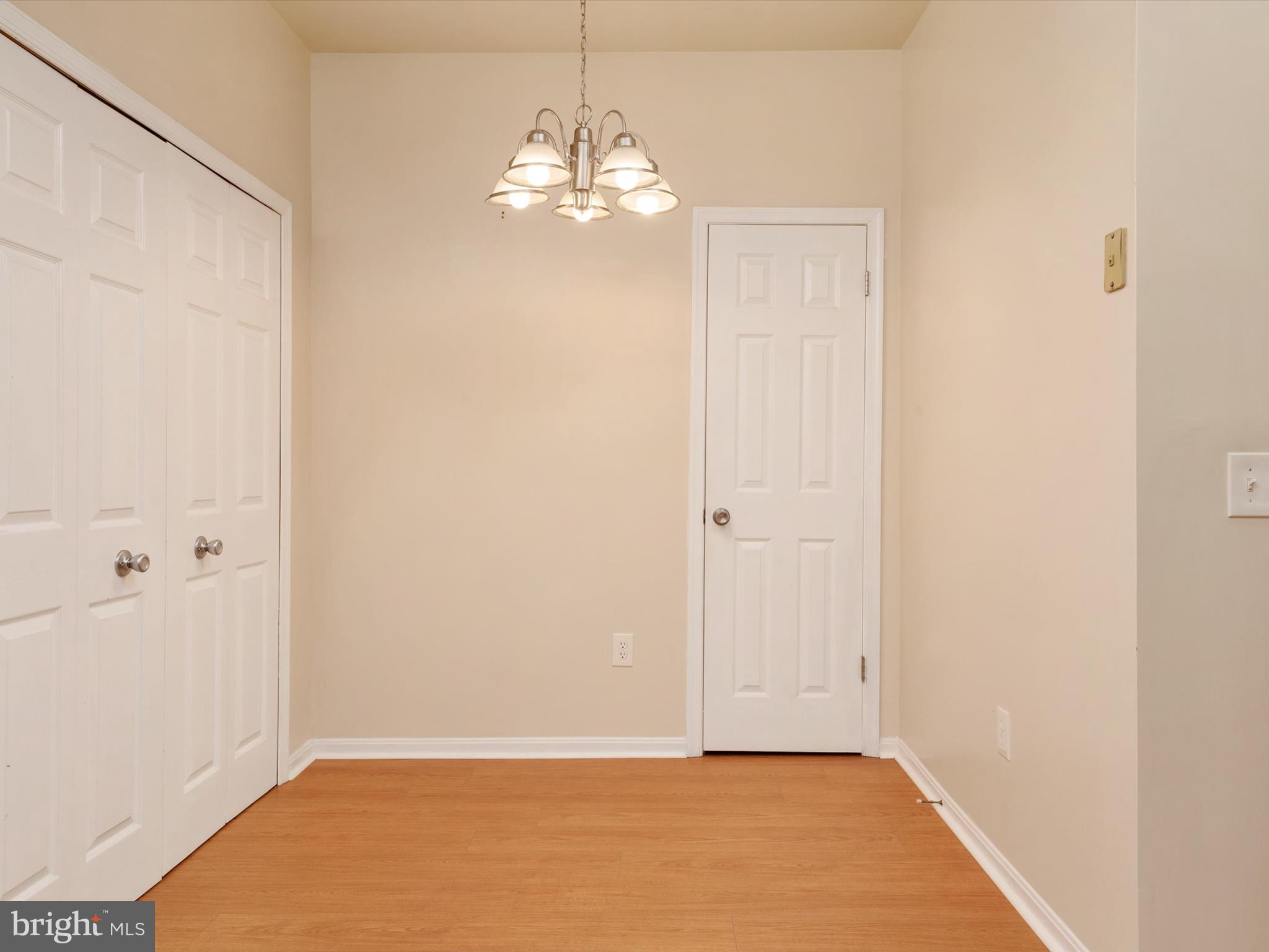 CEDAR GROVE AT CROFTON - Residential