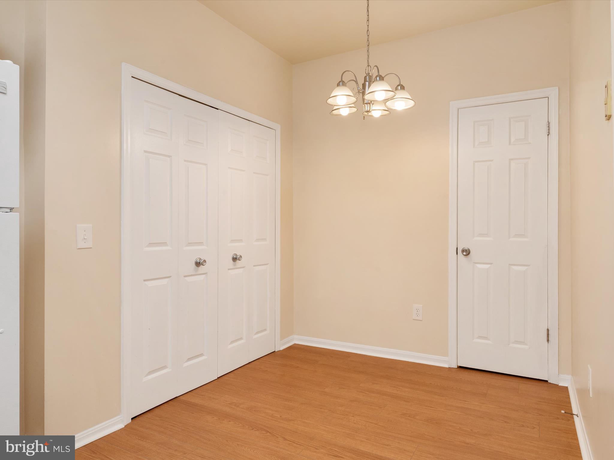 CEDAR GROVE AT CROFTON - Residential