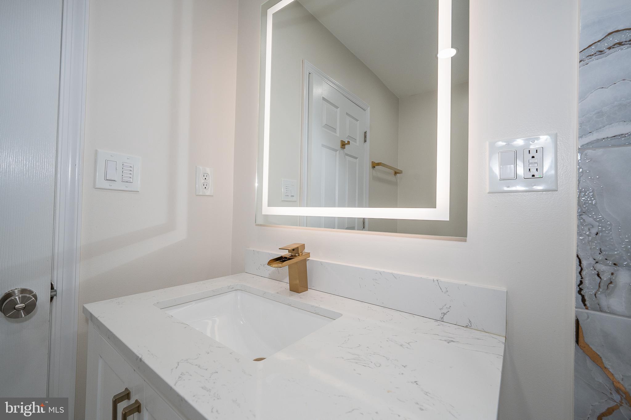 EDDINGTON PARK - Residential