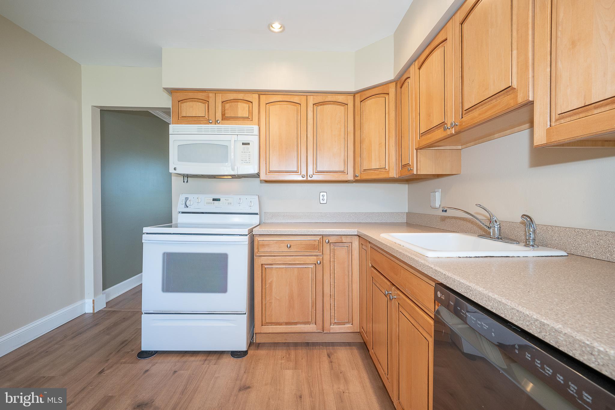 EDDINGTON PARK - Residential