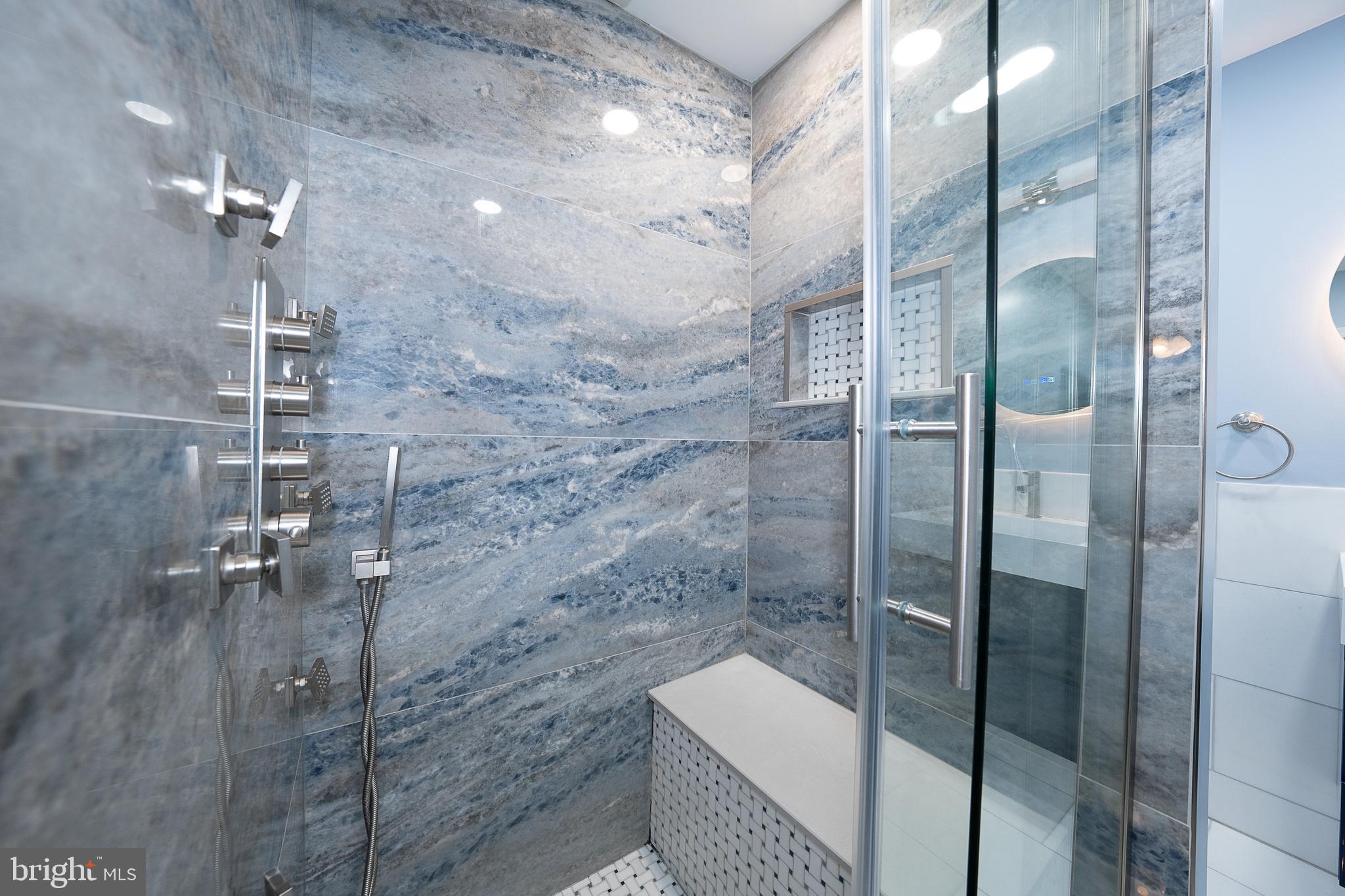 EDDINGTON PARK - Residential