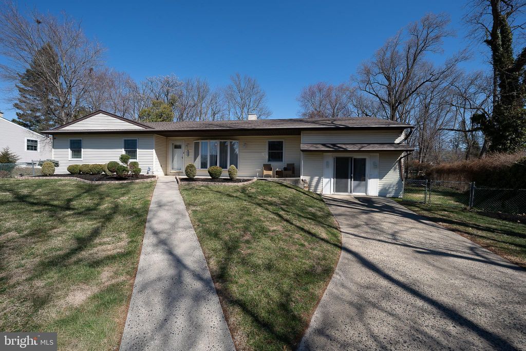 Photo of 1539 W Bensalem Avenue, BENSALEM, PA 19020 (MLS # PABU2115466)