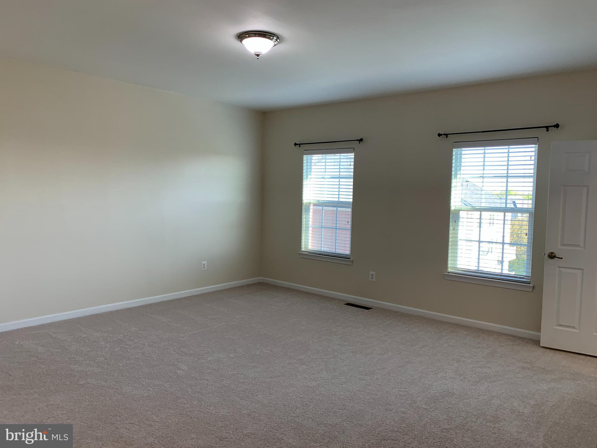 MORLEY CORNER - Residential Lease