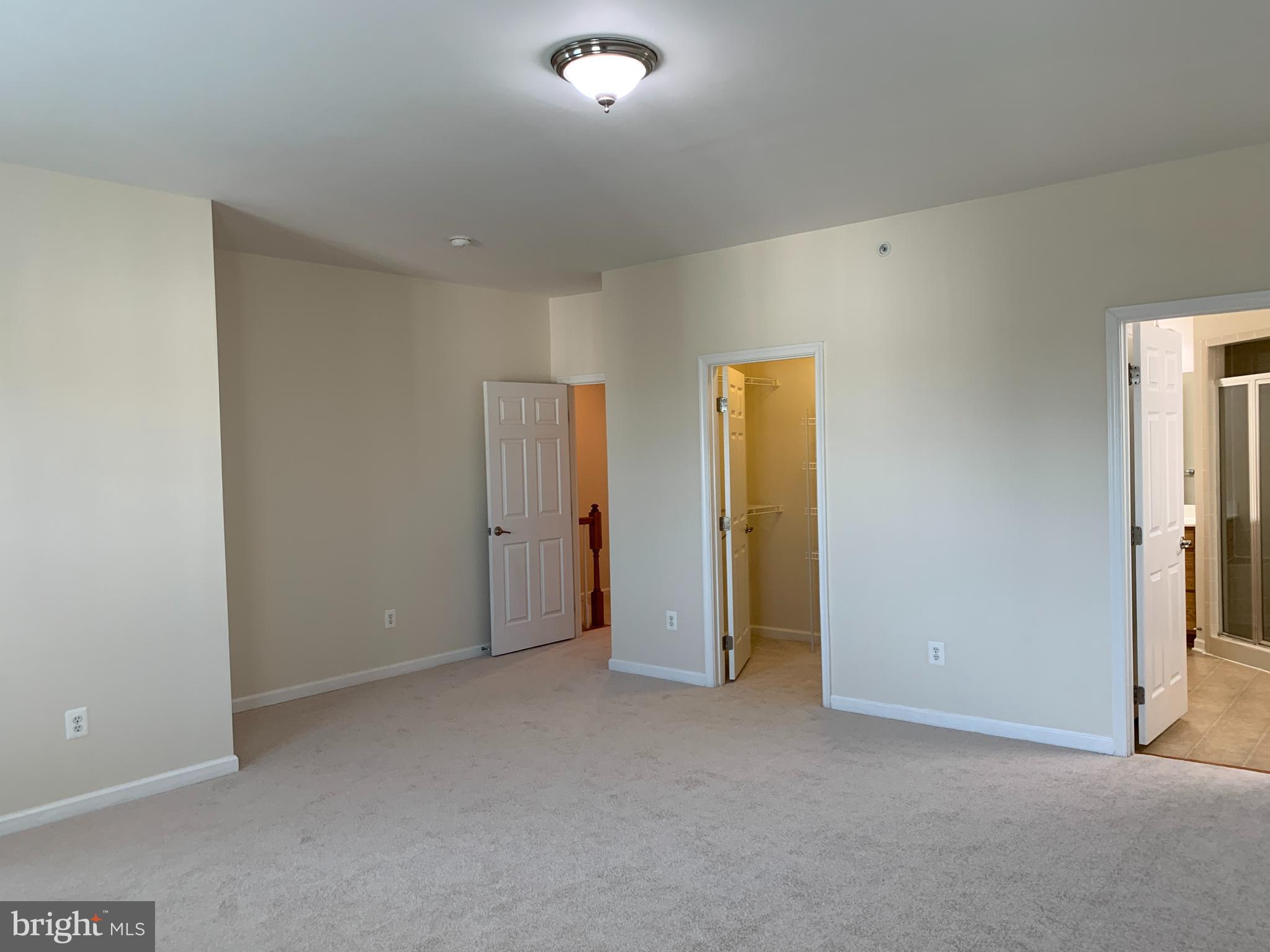 MORLEY CORNER - Residential Lease