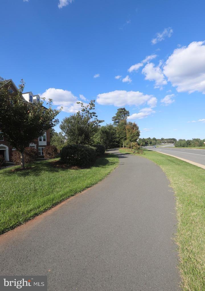 MORLEY CORNER - Residential Lease