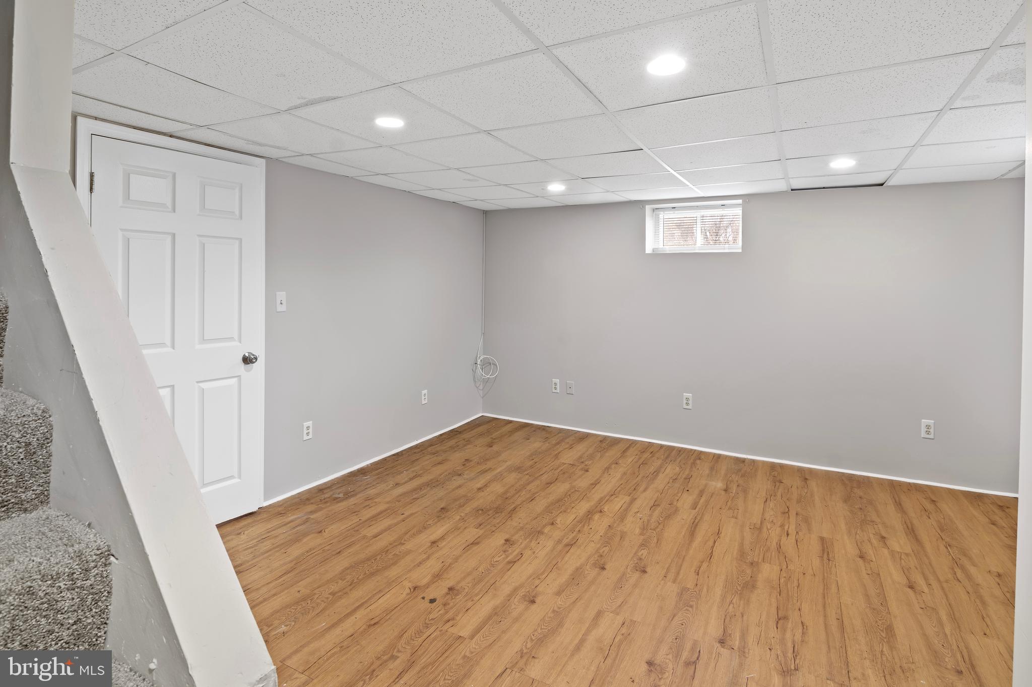 PARKVILLE - Residential Lease