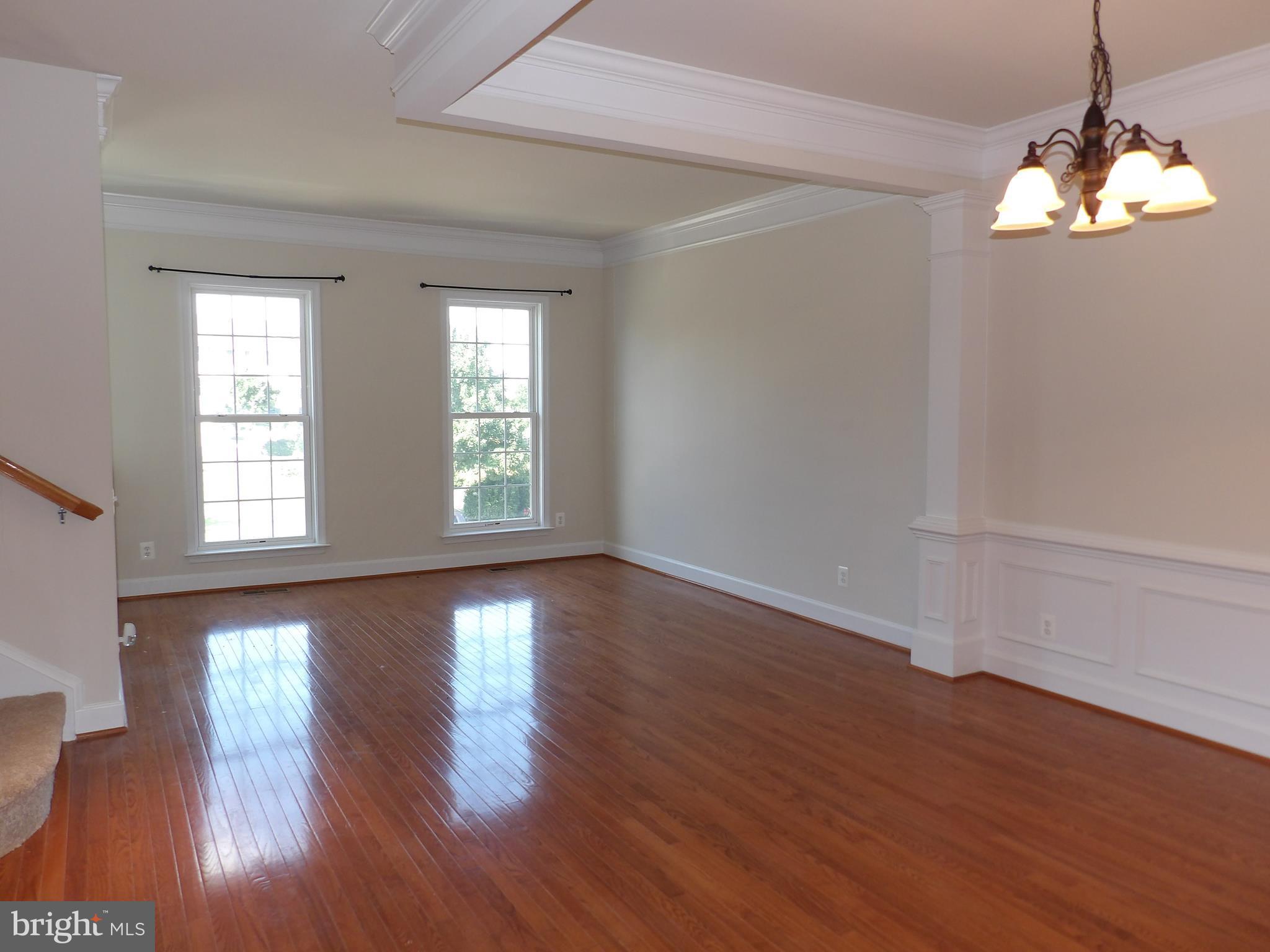 OAKLAWN - Residential Lease