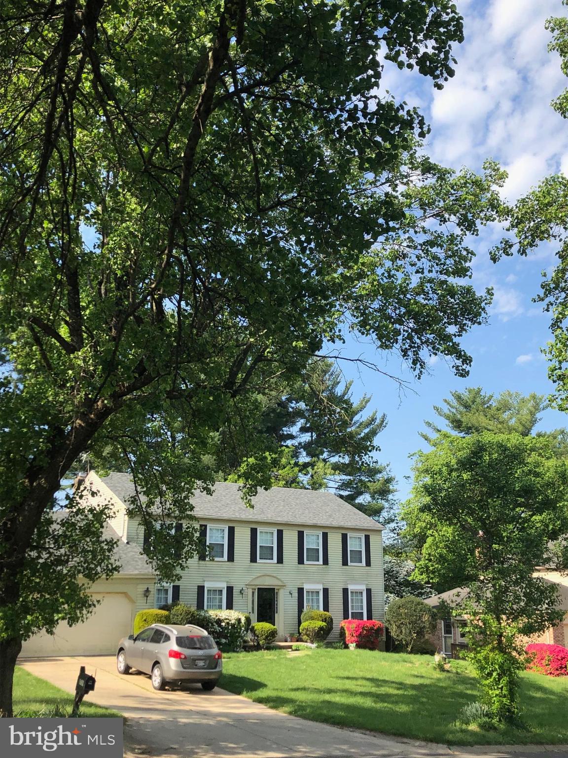 POTOMAC COMMONS - Residential Lease