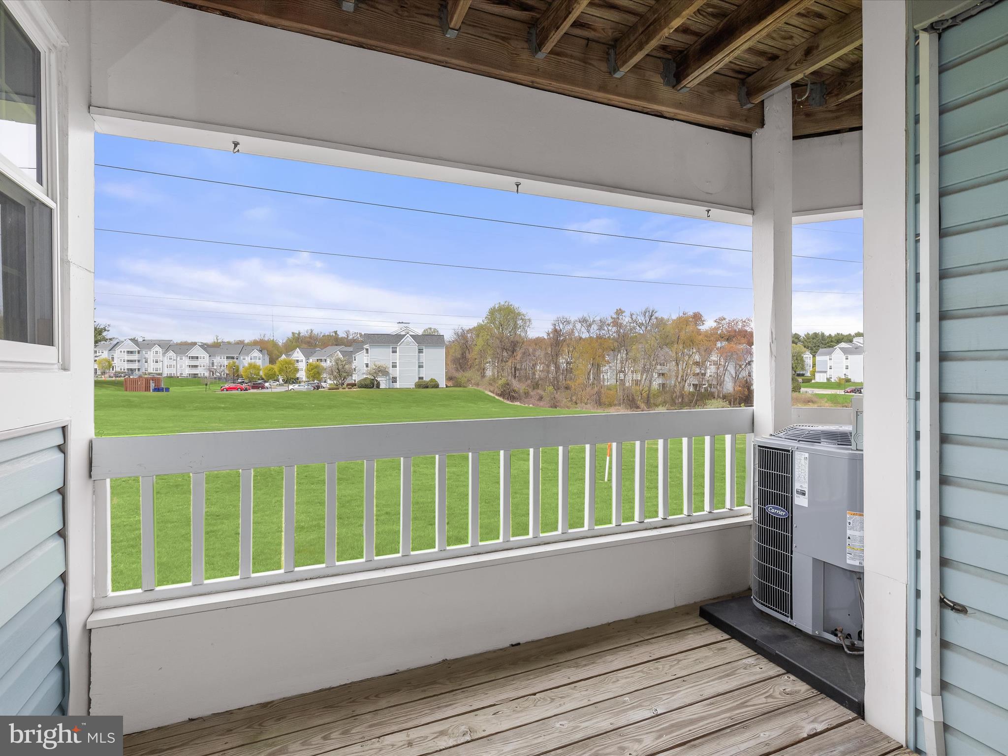 VILLAGE OF MONTGOMERY RUN - Residential