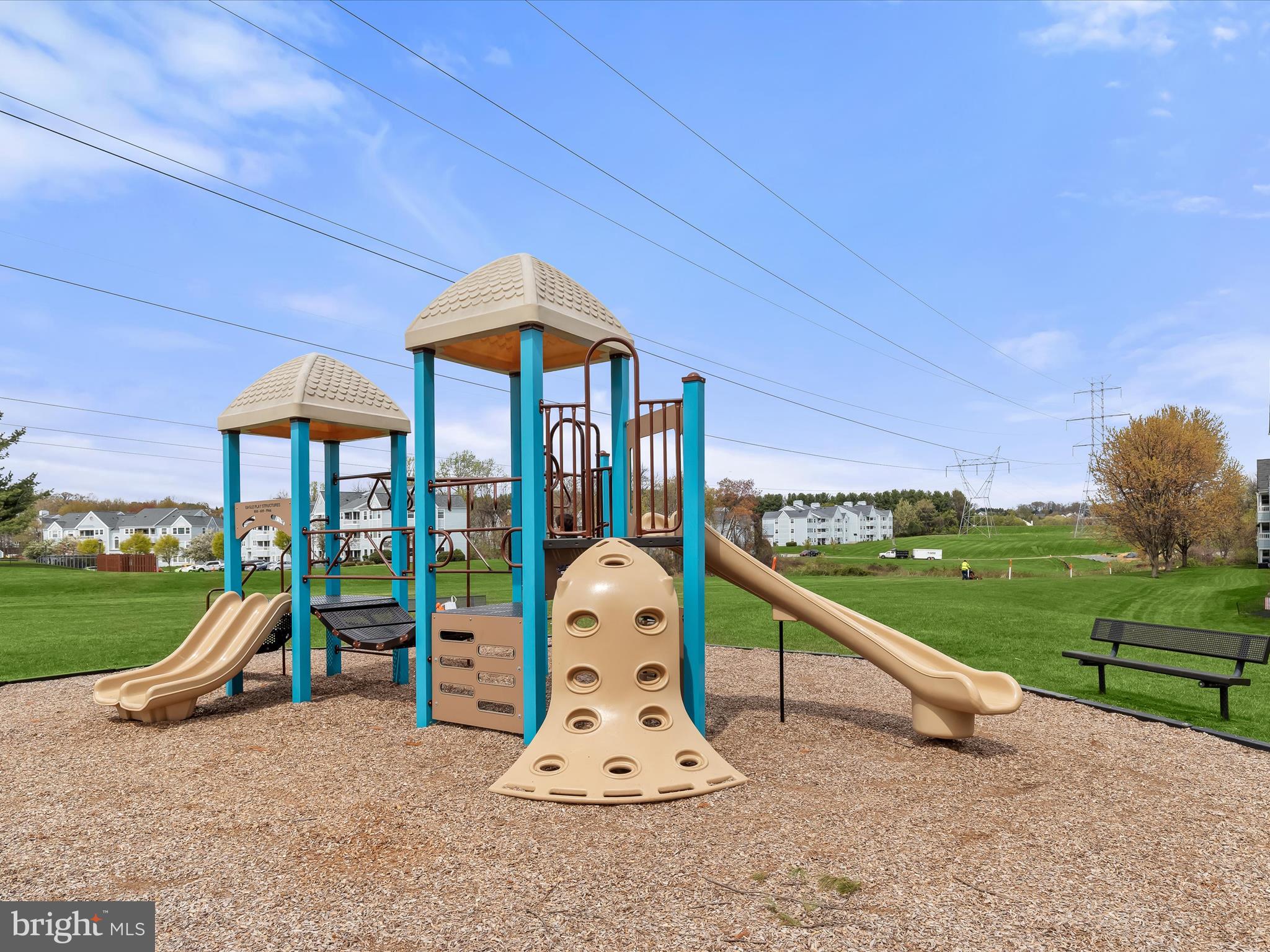 VILLAGE OF MONTGOMERY RUN - Residential