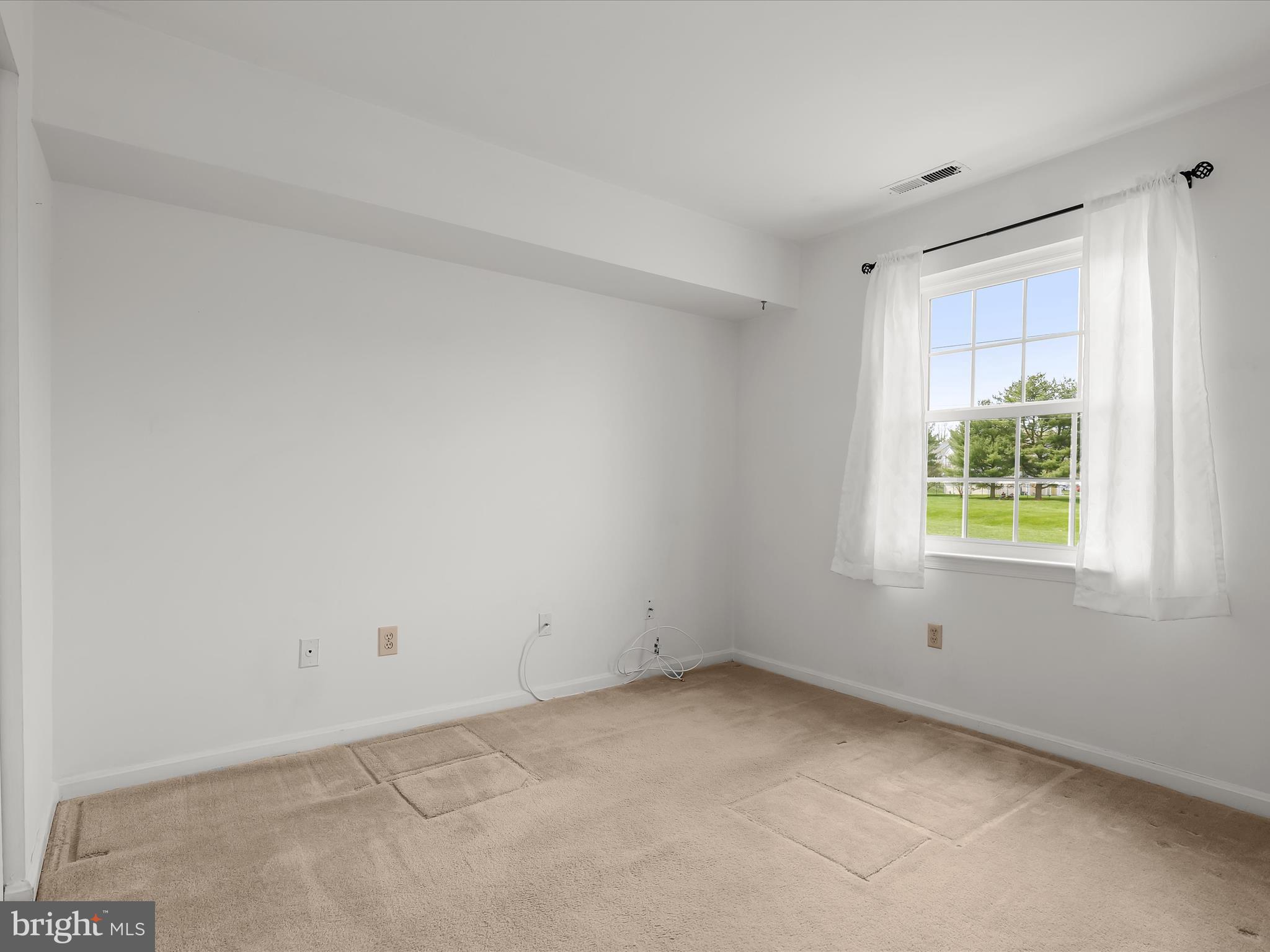 VILLAGE OF MONTGOMERY RUN - Residential