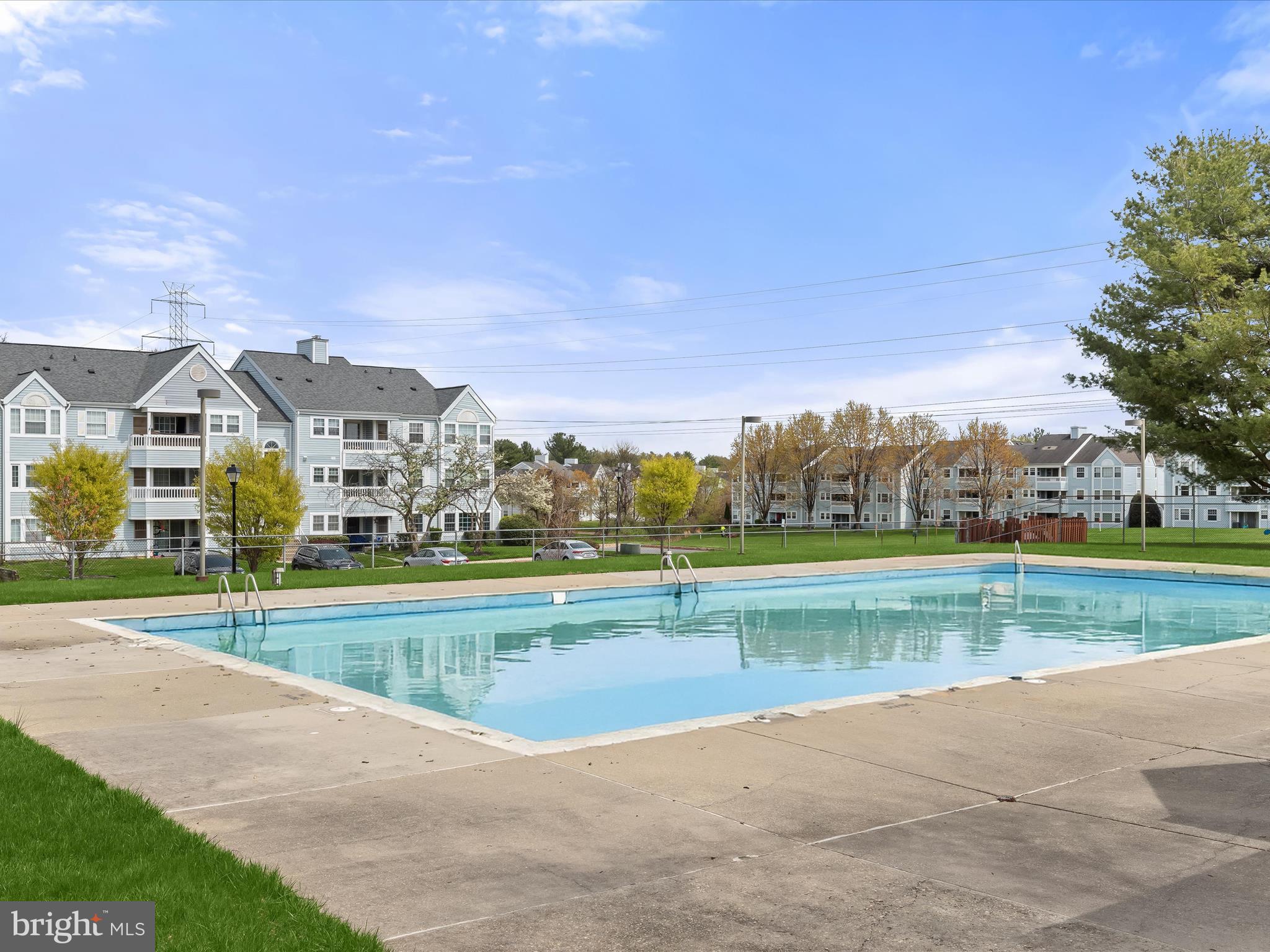 VILLAGE OF MONTGOMERY RUN - Residential