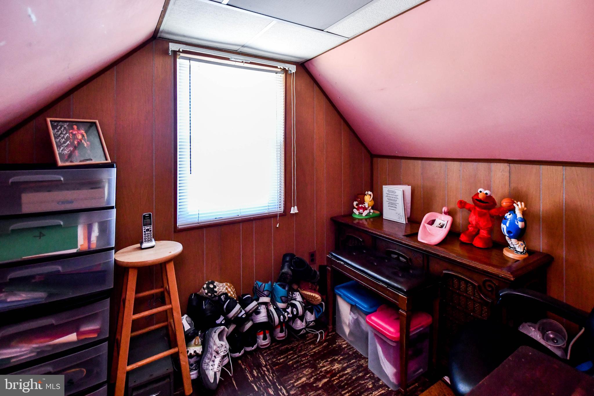 CEDAR VALLEY - Residential