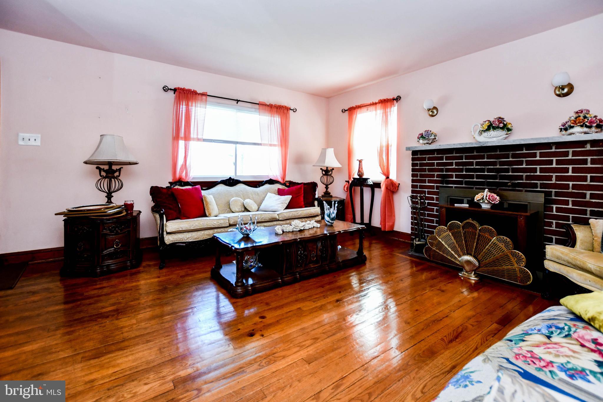 CEDAR VALLEY - Residential