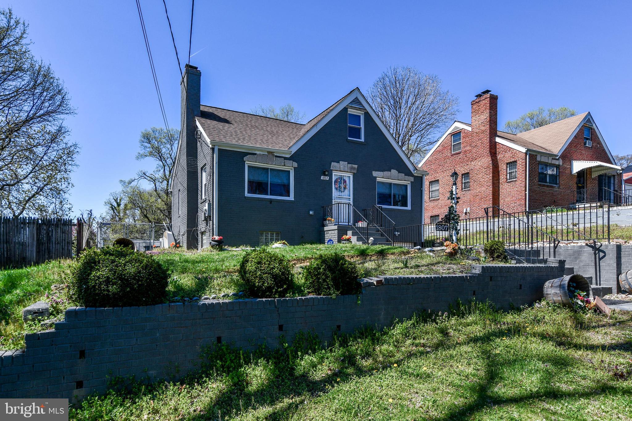 CEDAR VALLEY - Residential