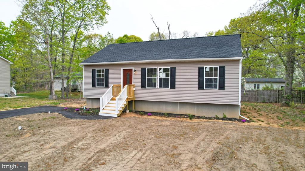 Photo of 5409 Briarwood Drive, MILLVILLE, NJ 08332 (MLS # NJCB2030290)
