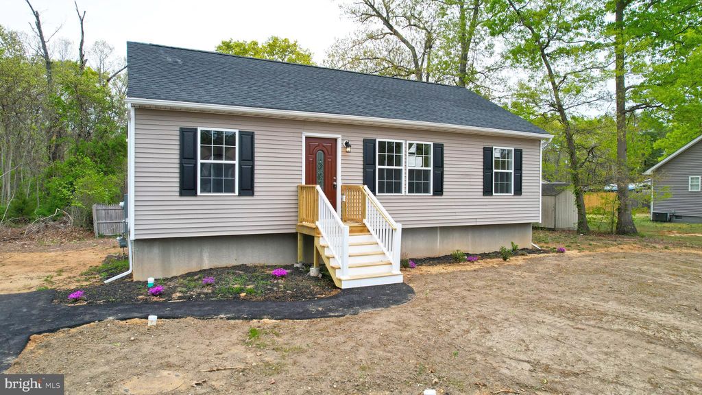 Photo of 5409 Briarwood Drive, MILLVILLE, NJ 08332 (MLS # NJCB2030290)